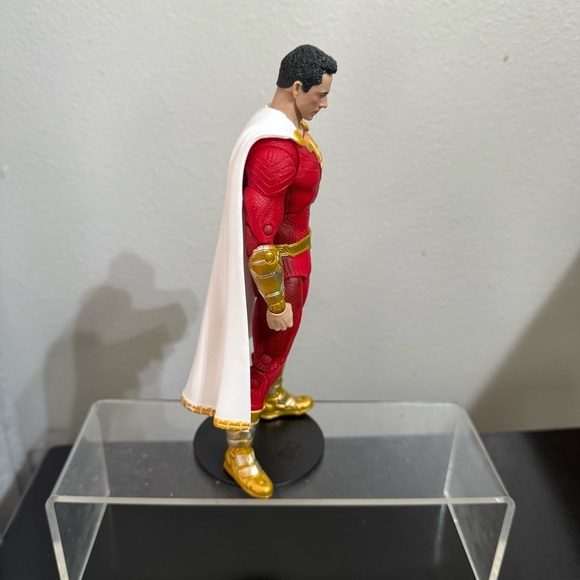 McFarlane DC Shazam Fury of the Gods 7" Figure - Picture 4 of 10